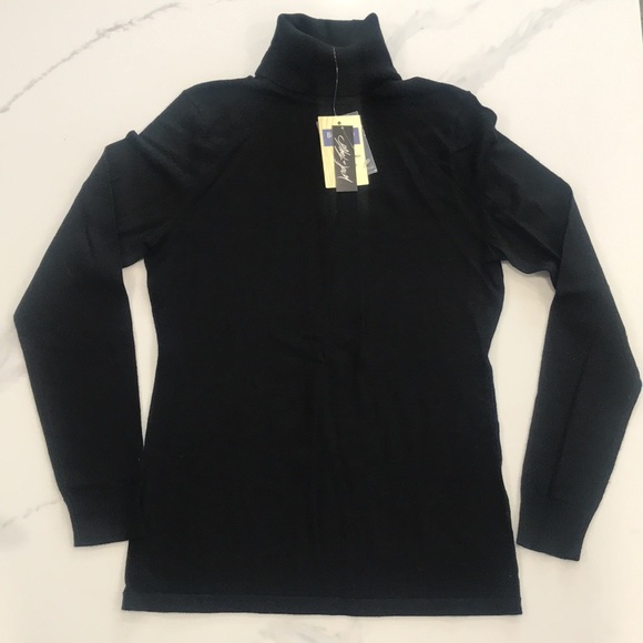 Lord & Taylor | Extra Fine Merino Wool Turtleneck | XS - Picture 4 of 11